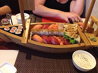 Sushi Hokkaido - Teppanyaki & Sushi