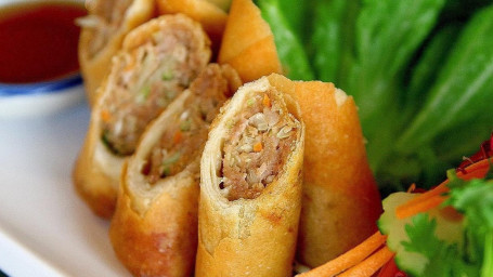 Crispy Spring Rolls (4 Rolls)