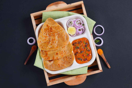 Rajma En Paratha Lunchbox