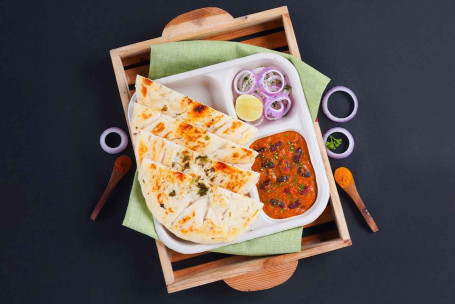 [Minder Dan 600 Calorieën] Rajma Brood Kulcha Lunchbox