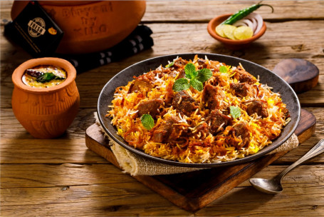 Malamaal Gosht Biryani <Onvertaalbaar>[1/2 Kg]</Onvertaalbaar>