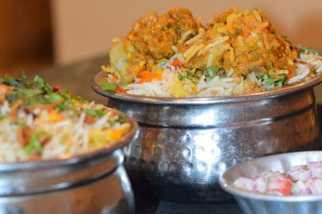 Chicken Dum Biryani (2 Serves)