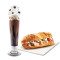 Smokey Dark Chocolate Coffee Frappe N Sandwich Met Gerookte Kip