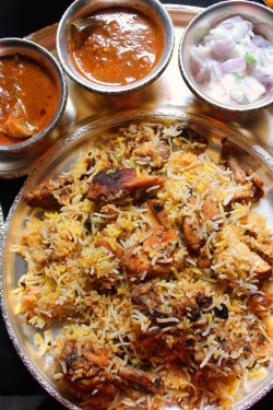 Kip Dum Biryani Uit Hyderabadi