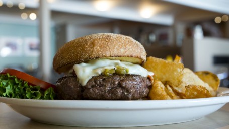 Groene Chilicheeseburger