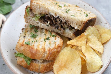 Mushroom, Spinach And Cream Cheese Sandwich