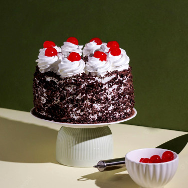 Blackforest Cake(1Kg)