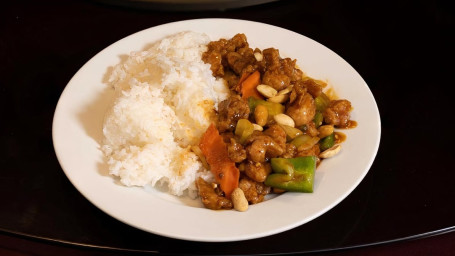 C47. Kung Pao Chicken Value Combo Gōng Bǎo Jī Chāo Zhí Cān