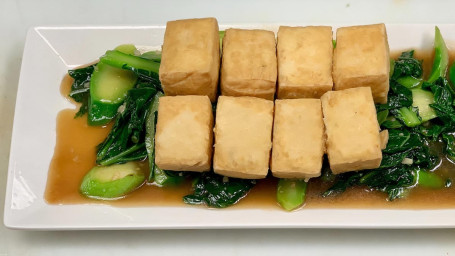 Stir Fried Chinese Broccoli With Tofu