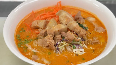 Pork Curry Noodle Soup (Mee Kah-Ti)