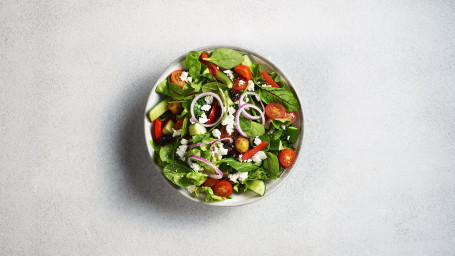 Mediterrane Salade Met Gegrilde Kip
