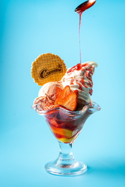 Creams Knickerbocker Glory