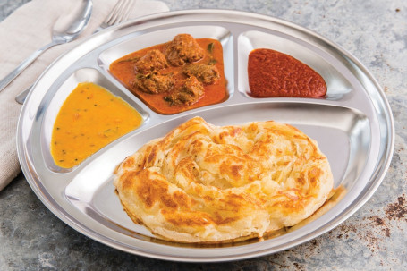 Roti Canai Met Vegetarian Curry Mutton