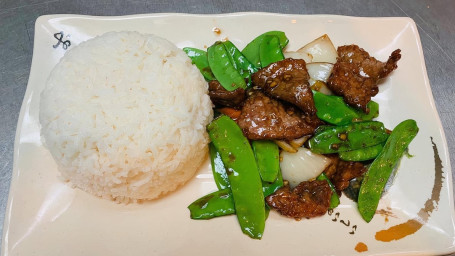 4. Beef With Snow Peas