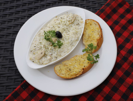 Non Veg Risotto 2 Garlic Bread