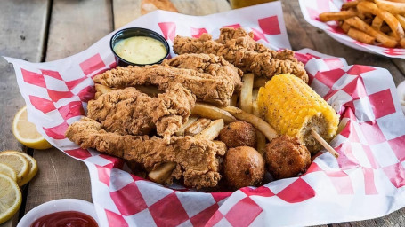 Buttermilk Fried Chicken Tenders Basket