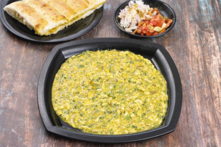 Green Ghotala (2 Eggs) With 5 Pav