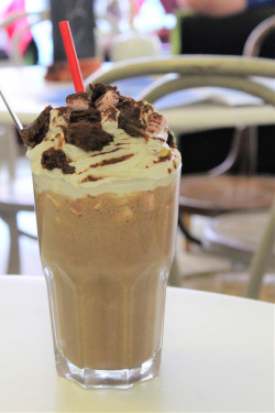 Veganistische Oreo-Milkshake