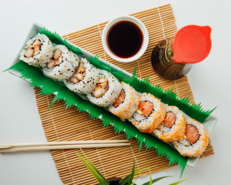 Fresh Salmon And Avocado Roll