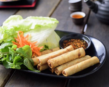 Vietnamese Prawn Spring Rolls