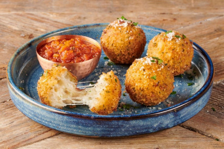 New Mozzarella Arancini (V)