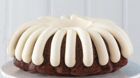 Chocolade Chocolade Chip 8” Bundt Cake