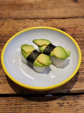 Avocado Nigiri (2 Pieces) Niú Yóu Guǒ Shòu Sī