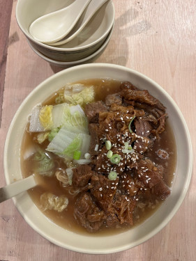 Niú Nǎn Tāng Miàn Braised Beef Soup Noodles