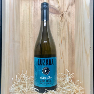 Luzada Albarino Paco And Lola, Spain. 75Cl