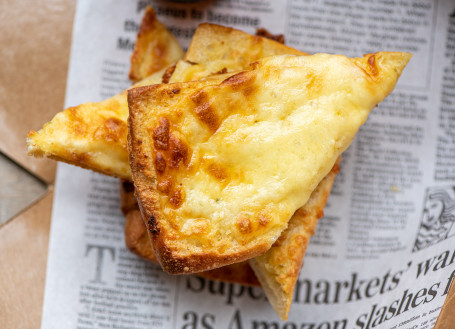 Zelfgemaakt Knoflook-Kaasbrood