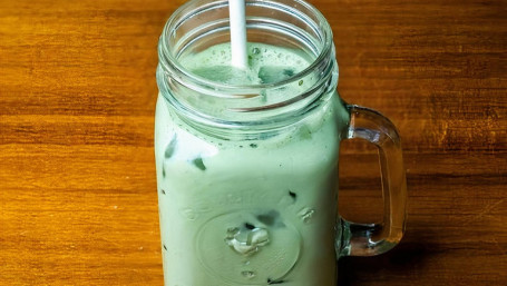 20Oz Iced Matcha Latte