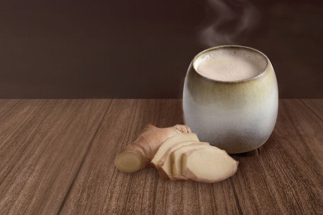 Rè Jiāng Zhī Nǎi Chá Hot Ginger Milk Tea