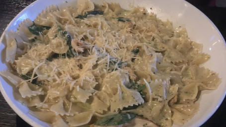 Pesto Farfalle