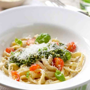 Tagliatelli Al Pesto