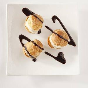 Profiteroles